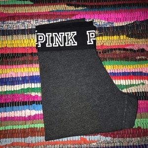 PINK VICTORIA SECRET GRAY LEGGINGS